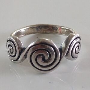 Sterling Silver Swirl Ring